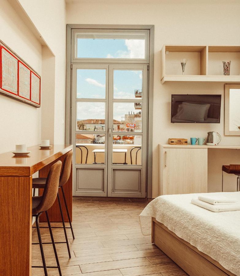 Suitas Athen Exterior foto