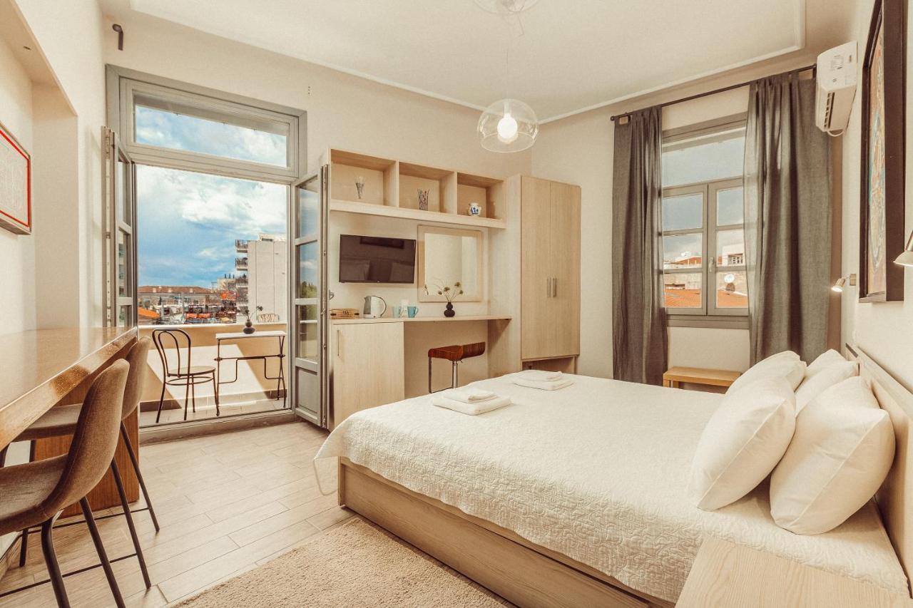 Suitas Athen Exterior foto